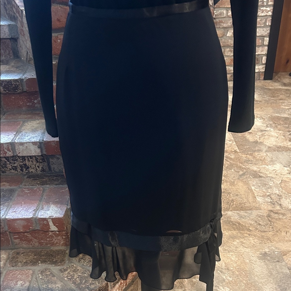 Black Midi Ruffle Hem Skirt - Women's Elegant Pencil Skirt Size M